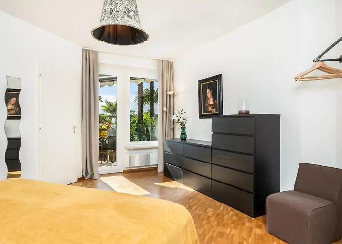 Junior Modern.20 Ascona